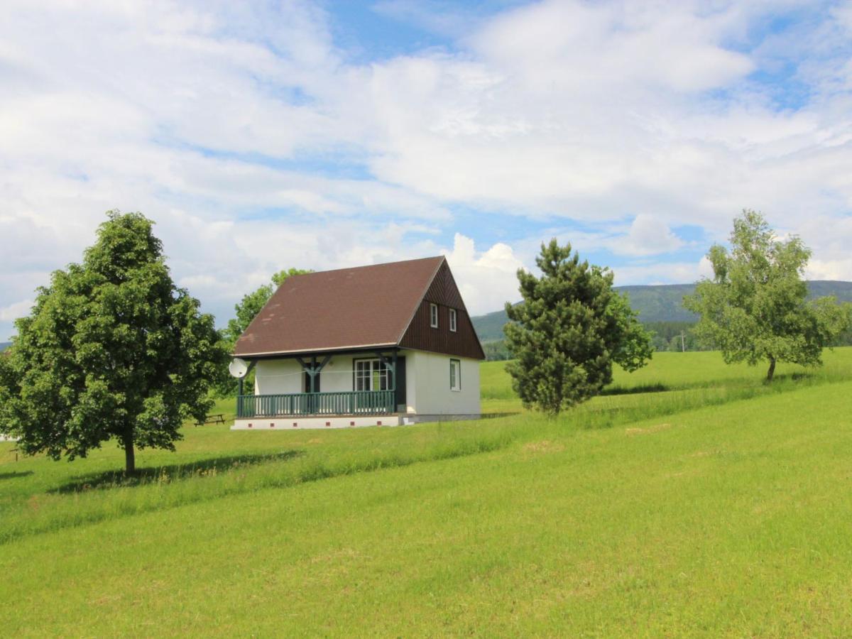 Holiday Home Holiday Hill 58 By Interhome Cista  Экстерьер фото